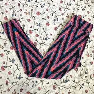 lularoe wavy zig zag leggins - os